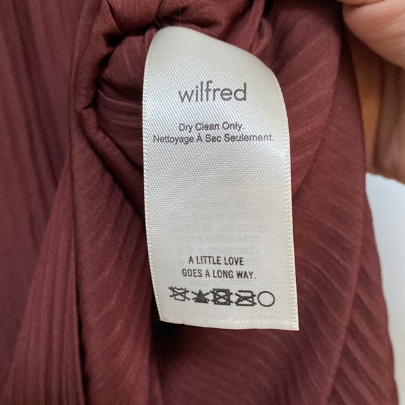 ❗️SOLD❗️Aritzia Wilfred Dark Brown/Burgundy Pleated Celesse Midi Skirt Size M - Picture 9 of 10